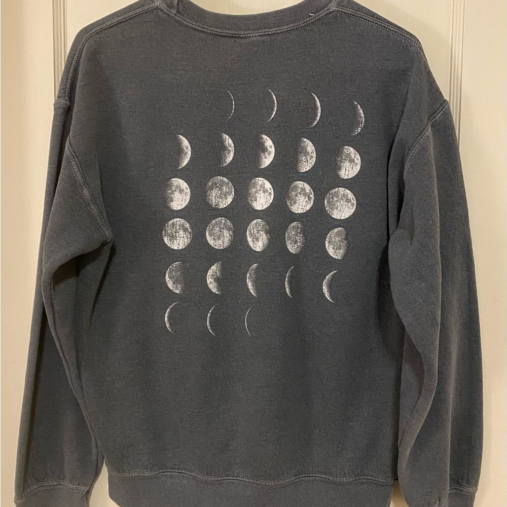 Gray Sweatshirt with Moon phases 🌖🌗🌘🌑🌒🌓🌔